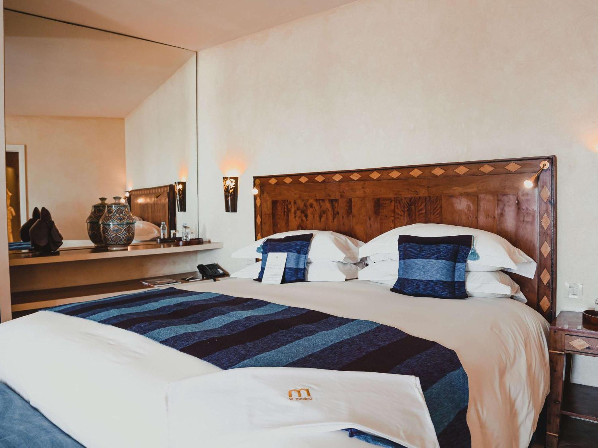 Hotel Le Medina Essaouira Thalassa Sea & Spa - Mgallery Kültér fotó A bedroom at the hotel